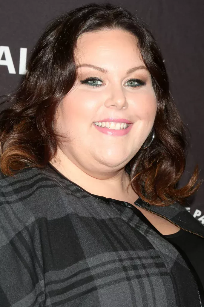 Actress Chrissy Metz showcasing her extraordinary transformation, capturing a powerful weight loss journey of unwavering strength and self-love